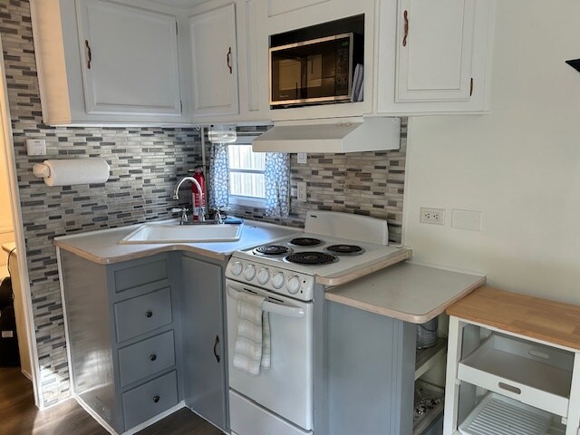 1735 Brumley Rd in Chuluota, FL - Building Photo