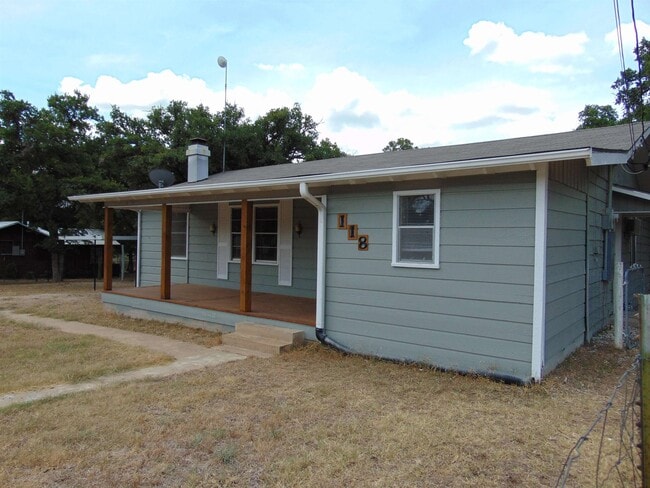 property at 118 E Pine Dr