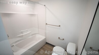 303 Boston Ave, Unit 3 in Medford, MA - Building Photo - Building Photo