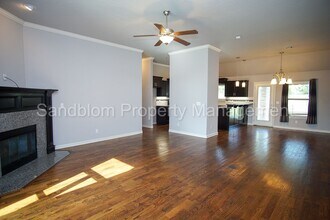 11013 Augusta Dr in Jenks, OK - Building Photo - Building Photo