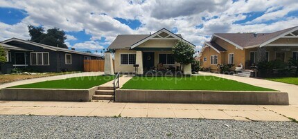 554 Randolph St in Pomona, CA - Building Photo - Building Photo