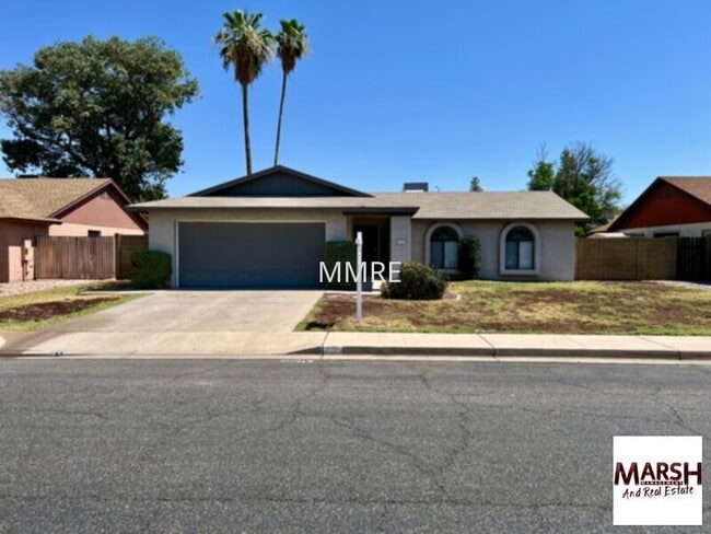 property at 2226 E Enid Ave