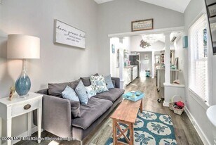 604 12th Ave in Belmar, NJ - Building Photo