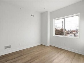 2155 E Orleans St in Philadelphia, PA - Building Photo - Building Photo