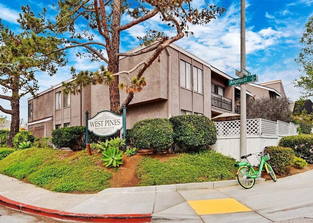 3505 Angelucci St in San Diego, CA - Building Photo