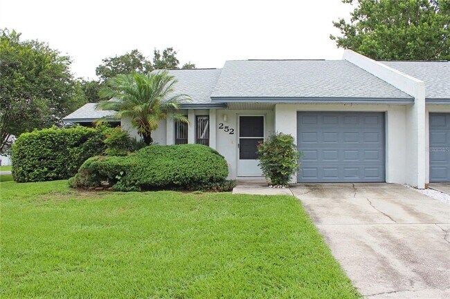 252 Granite Dr in Lakeland, FL - Building Photo - Building Photo