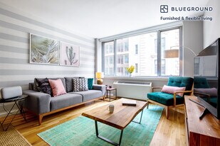 120 W 21st St, Unit FL5-ID122 in New York, NY - Building Photo