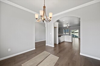 421 N 76th Ave in Yakima, WA - Building Photo - Building Photo