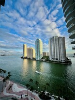 300 S Biscayne Blvd, Unit L1210 in Miami, FL - Building Photo - Building Photo