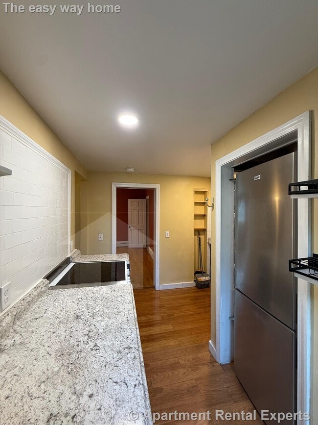 11 Beech St in Cambridge, MA - Foto de edificio - Building Photo