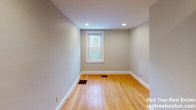 428 Franklin St, Unit 1L in Cambridge, MA - Building Photo - Building Photo