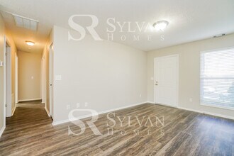 5689 Andrea Ln in Hilliard, OH - Building Photo - Building Photo