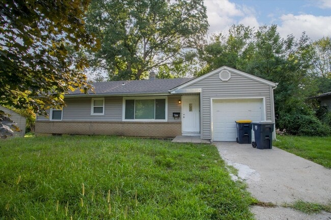 10601 Oakland Ave in Kansas City, MO - Building Photo - Building Photo