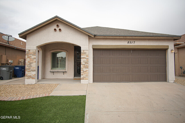 8517 Del Rivers in El Paso, TX - Building Photo - Building Photo