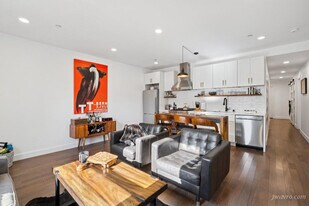 919 Vallejo St in San Francisco, CA - Building Photo