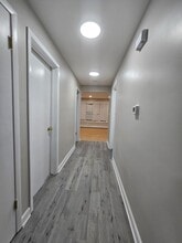 8668 W Carmen Ave, Unit 1 in Norridge, IL - Building Photo - Building Photo