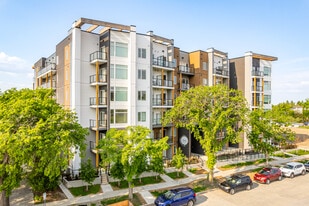 114 University in Edmonton, AB - Building Photo