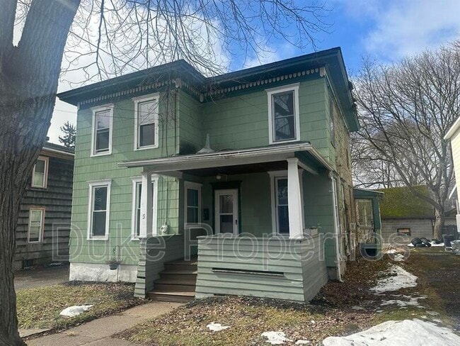 5 Sheridan St in Auburn, NY - Building Photo - Building Photo