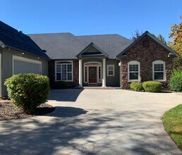 191 N Cove Colony Way in Eagle, ID - Foto de edificio - Building Photo