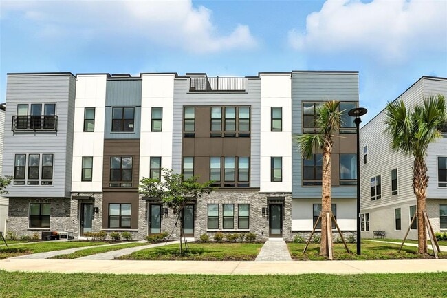 2326 Addalia Aly in Orlando, FL - Building Photo - Building Photo