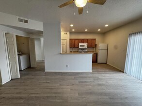 1105 Meadowlark Way SE in Rio Rancho, NM - Building Photo - Building Photo