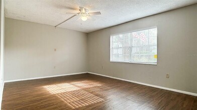 4315 Aegean Dr in Tampa, FL - Building Photo - Building Photo