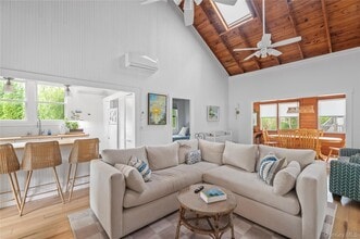 25 Atlantic Ave in Islip, NY - Building Photo - Building Photo