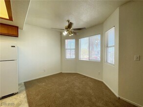 2209 James Bilbray Dr in Las Vegas, NV - Building Photo - Building Photo