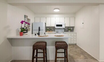 2636 Worden St in San Diego, CA - Building Photo - Building Photo
