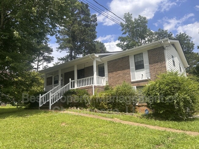 property at 5902 Fort Sumter Dr