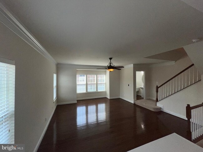 25835 Clairmont Manor Square in Aldie, VA - Building Photo - Building Photo