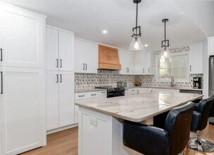 7417 Shadowlake Dr in Charlotte, NC - Building Photo - Building Photo