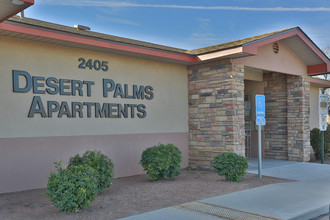 Desert Palms in Las Cruces, NM - Foto de edificio - Building Photo