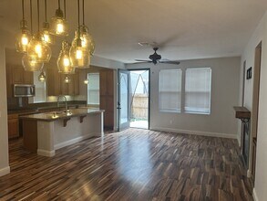 3904 Purple Finch Ln in Modesto, CA - Building Photo - Building Photo