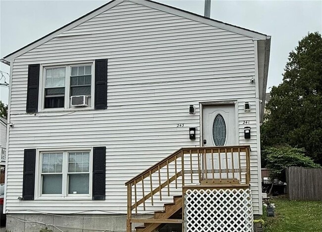 241 Gray St in Providence, RI - Building Photo - Building Photo