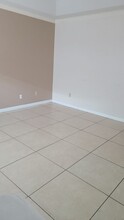 712 Sandpiper Ave, Unit C in McAllen, TX - Building Photo - Building Photo