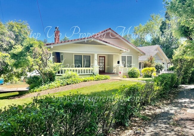 property at 231 Lyons St