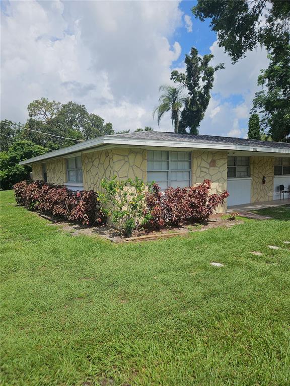 5302 Oakwood Ct in Tampa, FL - Building Photo - Building Photo