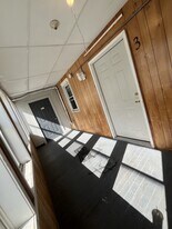 205 Cumberland St in Rumford, ME - Building Photo