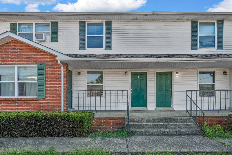 813 Golf View Pl in Clarksville, TN - Foto de edificio