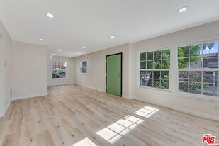 853 S Bedford St in Los Angeles, CA - Building Photo
