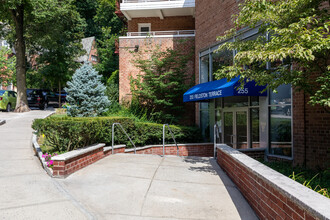 Fieldston Terrace in Bronx, NY - Building Photo - Building Photo