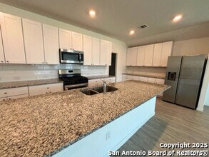 14405 Penny Run in San Antonio, TX - Building Photo - Building Photo