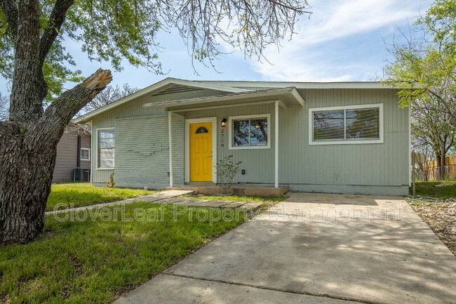 property at 2719 Gunsmoke Dr