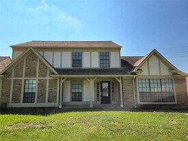 14959 Havenridge Dr in Houston, TX - Building Photo