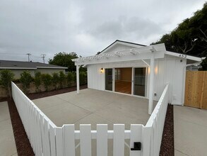 452 Chinquapin Ave in Carlsbad, CA - Building Photo - Building Photo