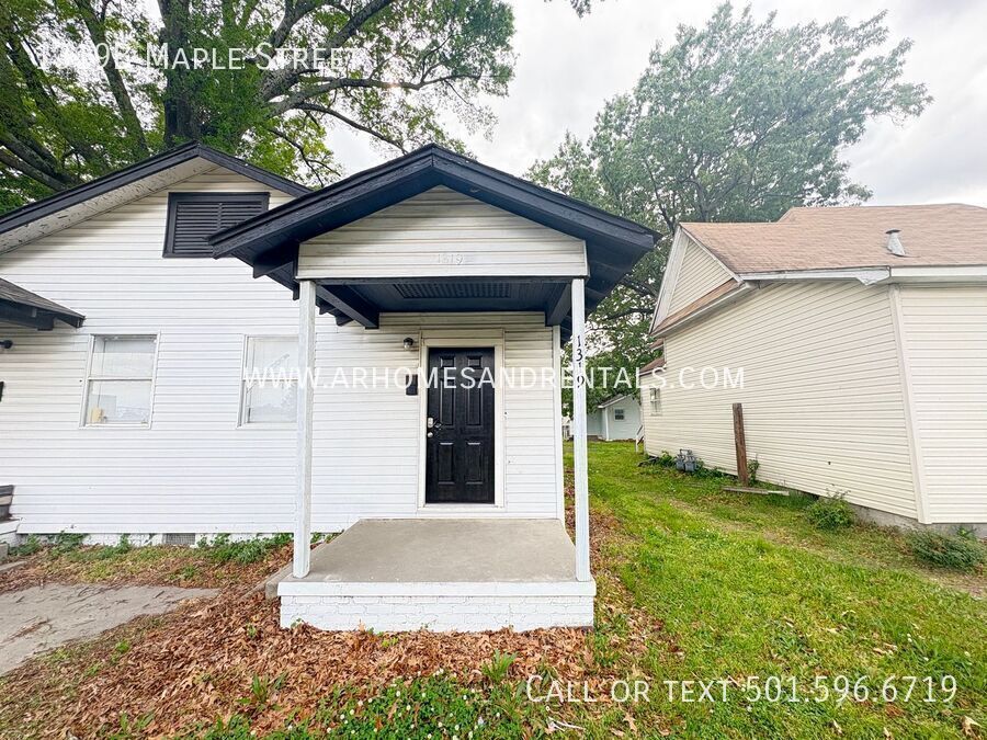 1319 Maple St in North Little Rock, AR - Building Photo
