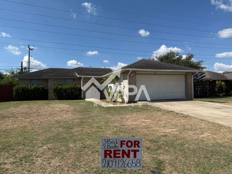 5526 Green Grove Dr in San Antonio, TX - Building Photo