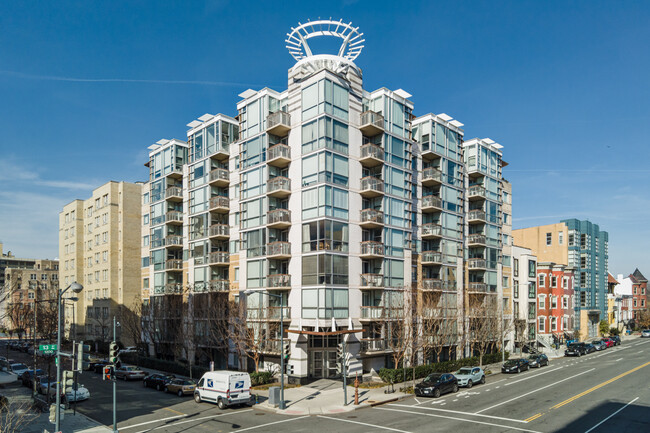 Solo Piazza in Washington, DC - Building Photo - Building Photo