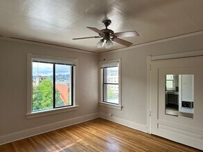 Melcliff Apartments in Portland, OR - Foto de edificio - Interior Photo